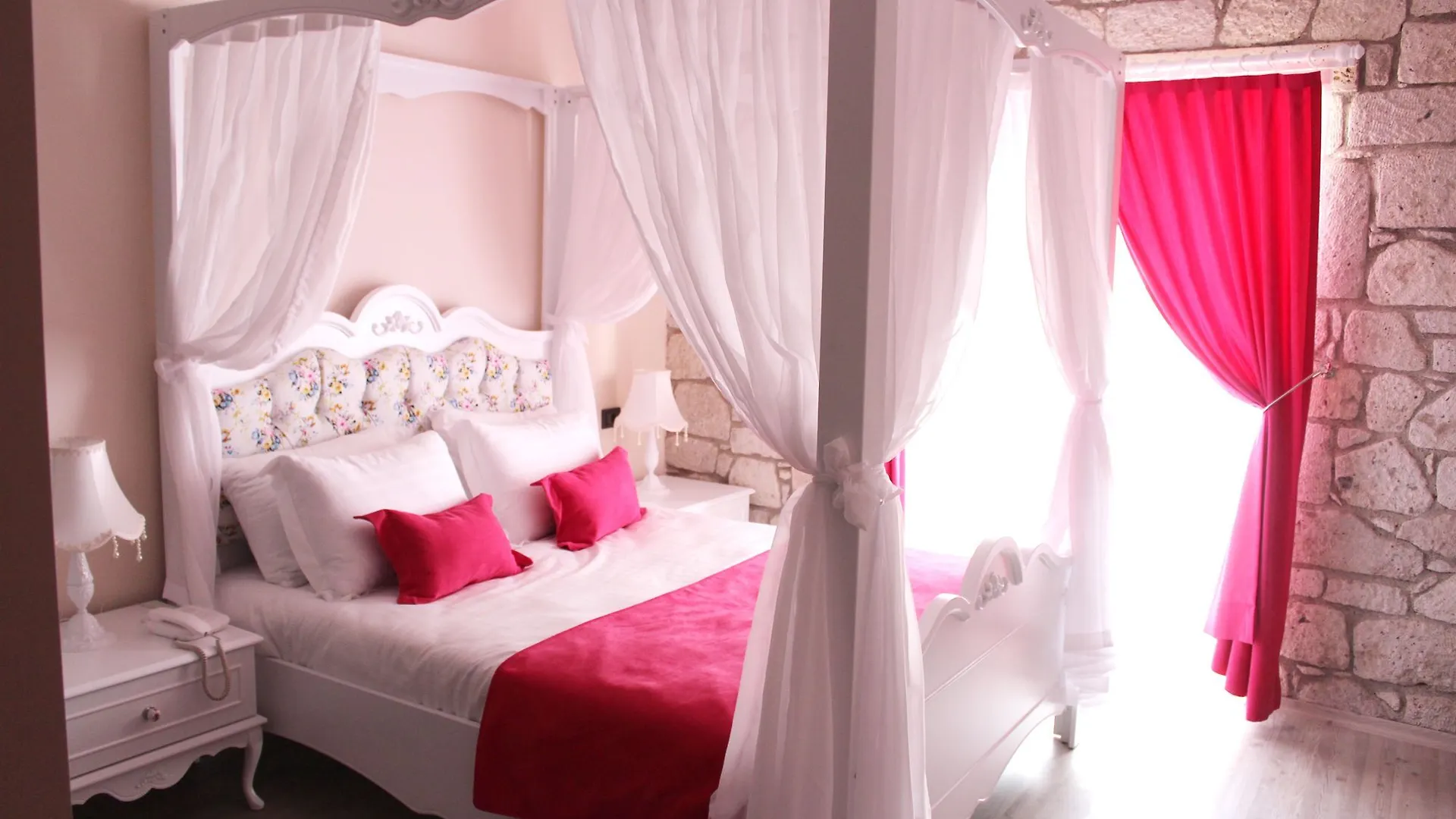 Ala Rosa Alacati Hotel - Adults Only